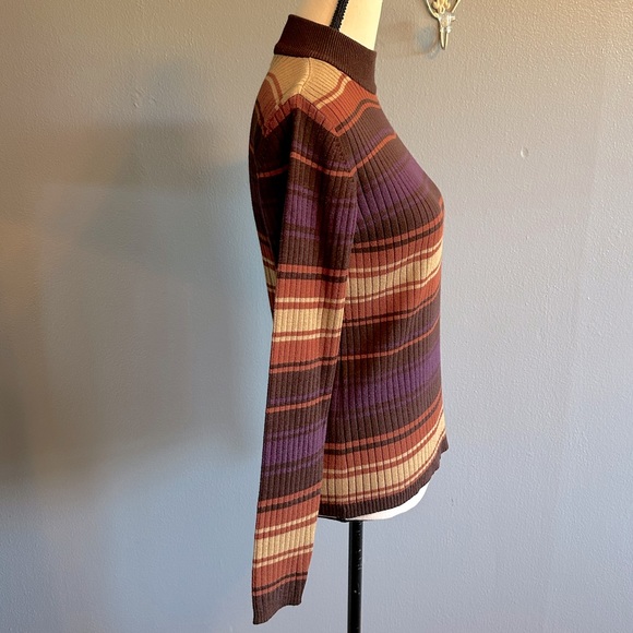 WORTHINGTON FALL COLOR MOCK TURTLENECK TOP. SIZE MEDIUM. - Picture 4 of 5